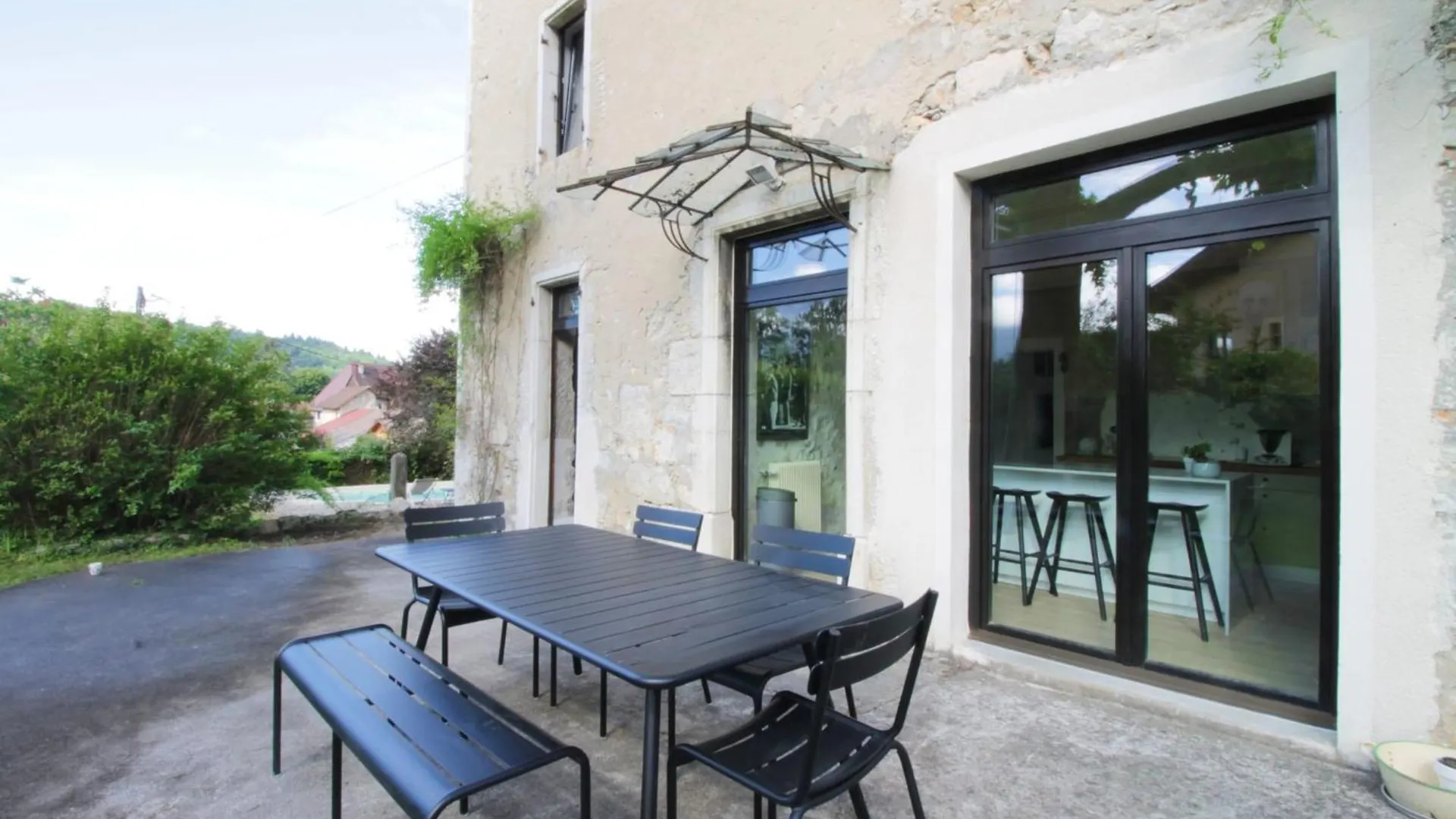 Family Home Peaceful Setting And Swimming Pool! Billieme 0*,